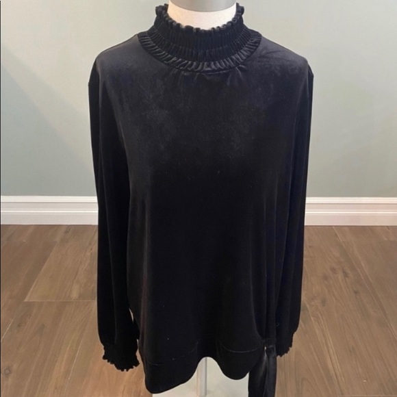 Jill Top Black